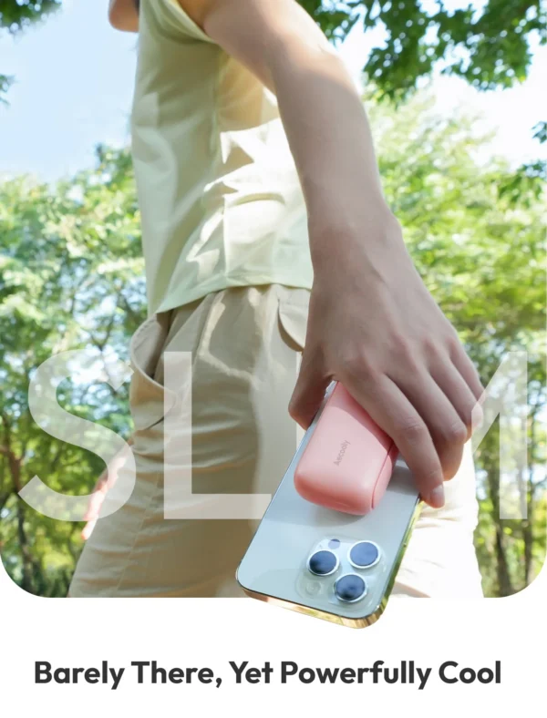 Foldable Handheld Fan Pocket 01